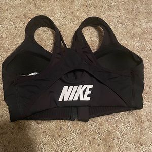 nike sports bra
